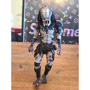 Predators Shaman 7 inch Action Figure Series 4 by Neca USED